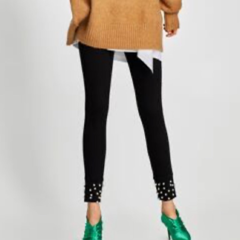 New Zara legging with pearl derail NWT xl